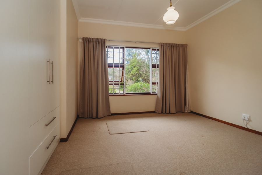 4 Bedroom Property for Sale in Heatherlands Western Cape